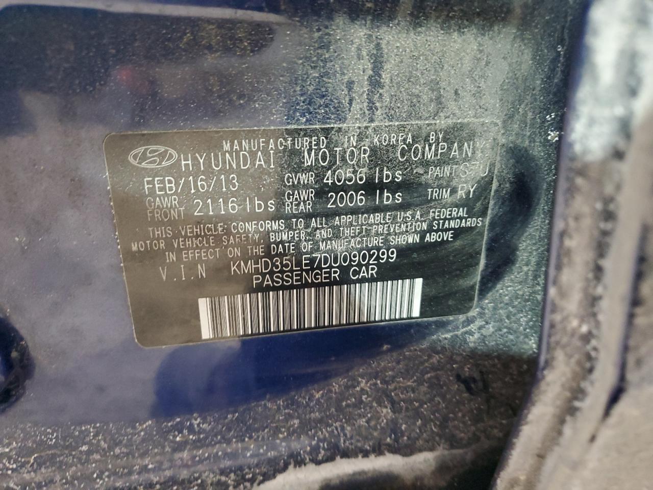 2013 Hyundai Elantra - Image 15