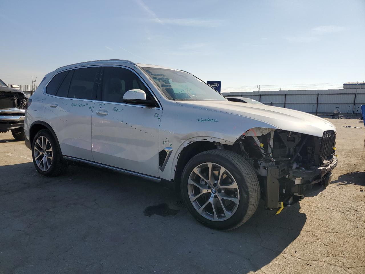 2024 BMW X5 - Image 4