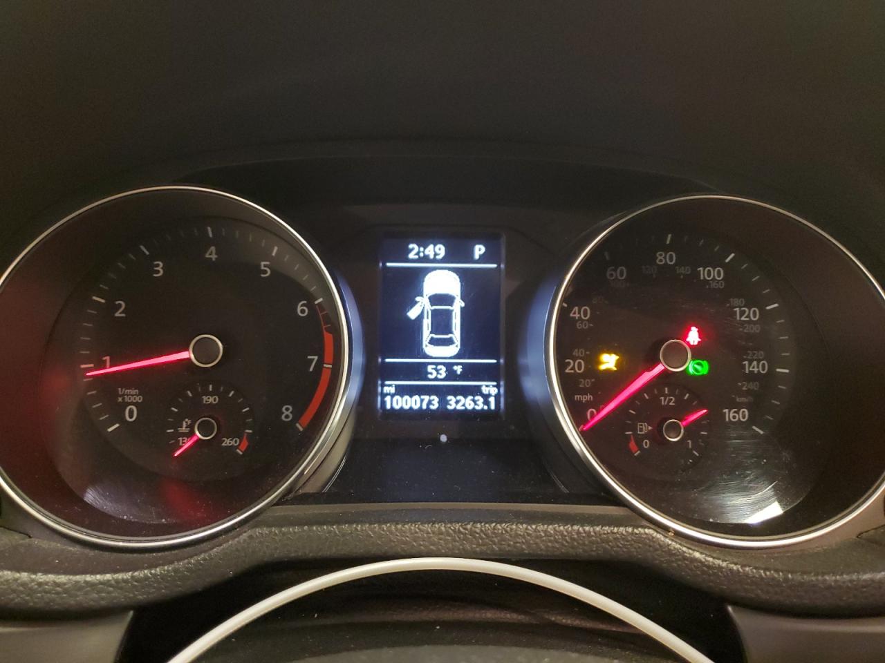 2017 Volkswagen Passat - Image 9