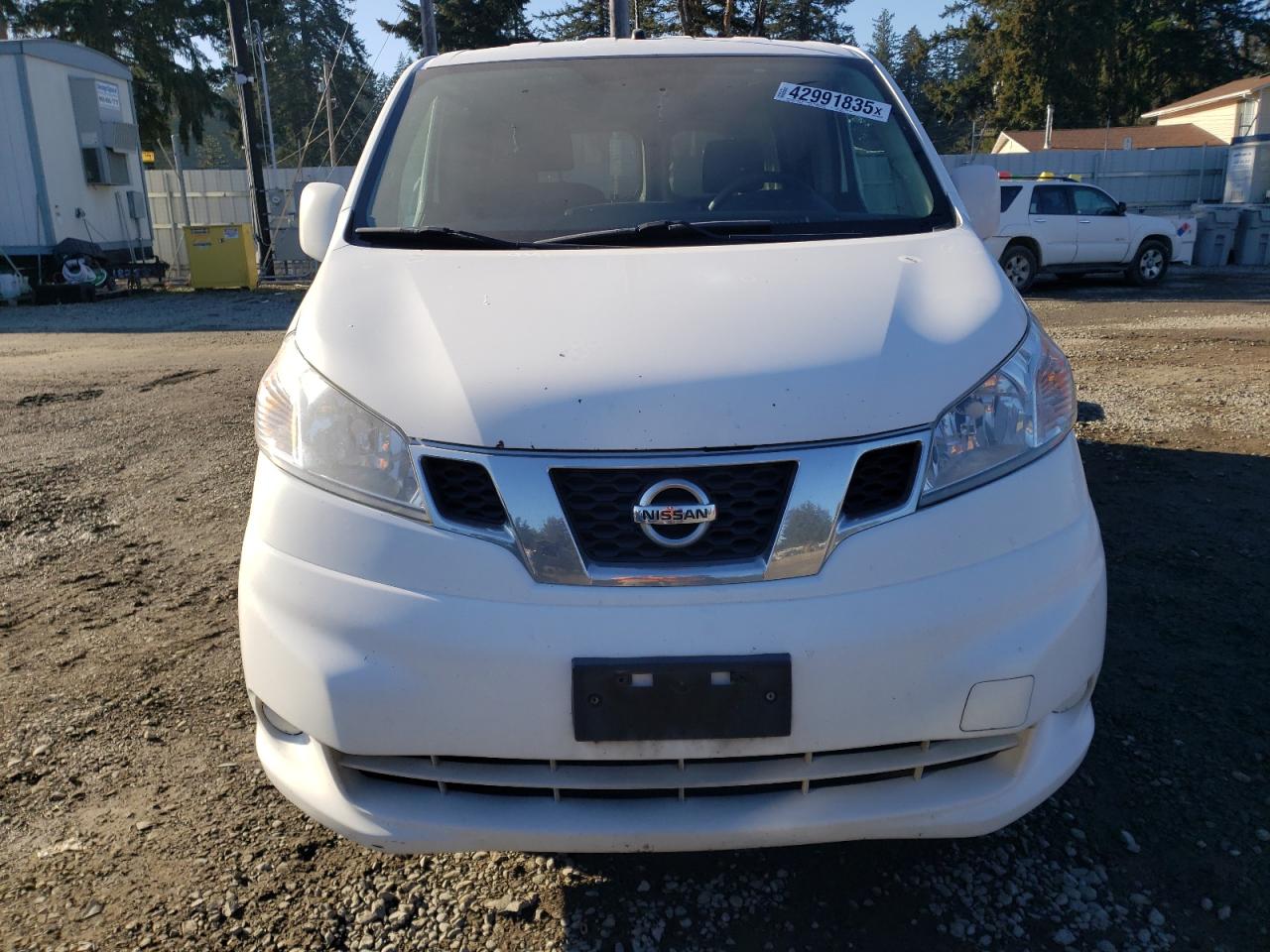 2015 Nissan NV - Image 5