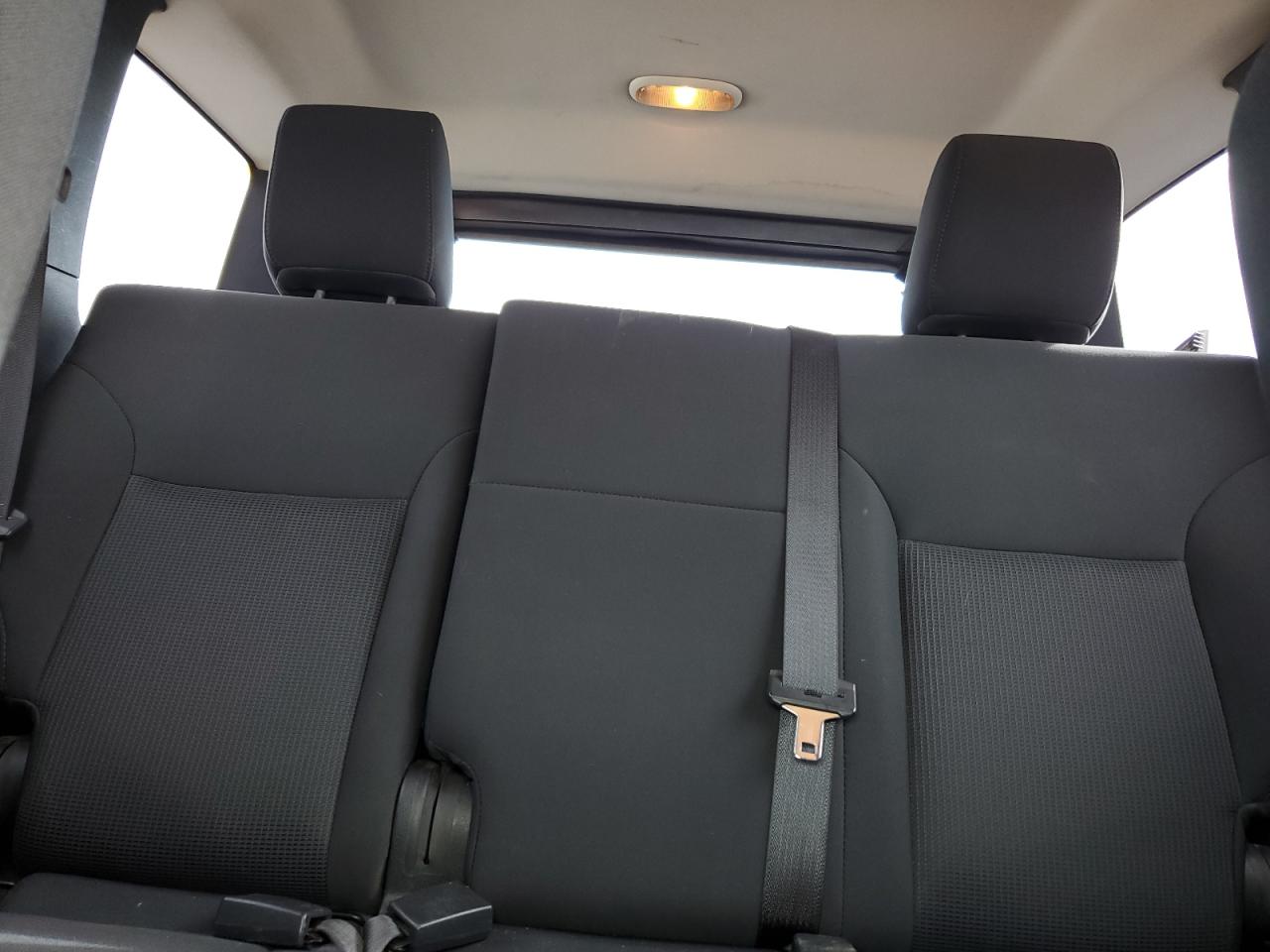 2009 Jeep Liberty (North America) - Image 10