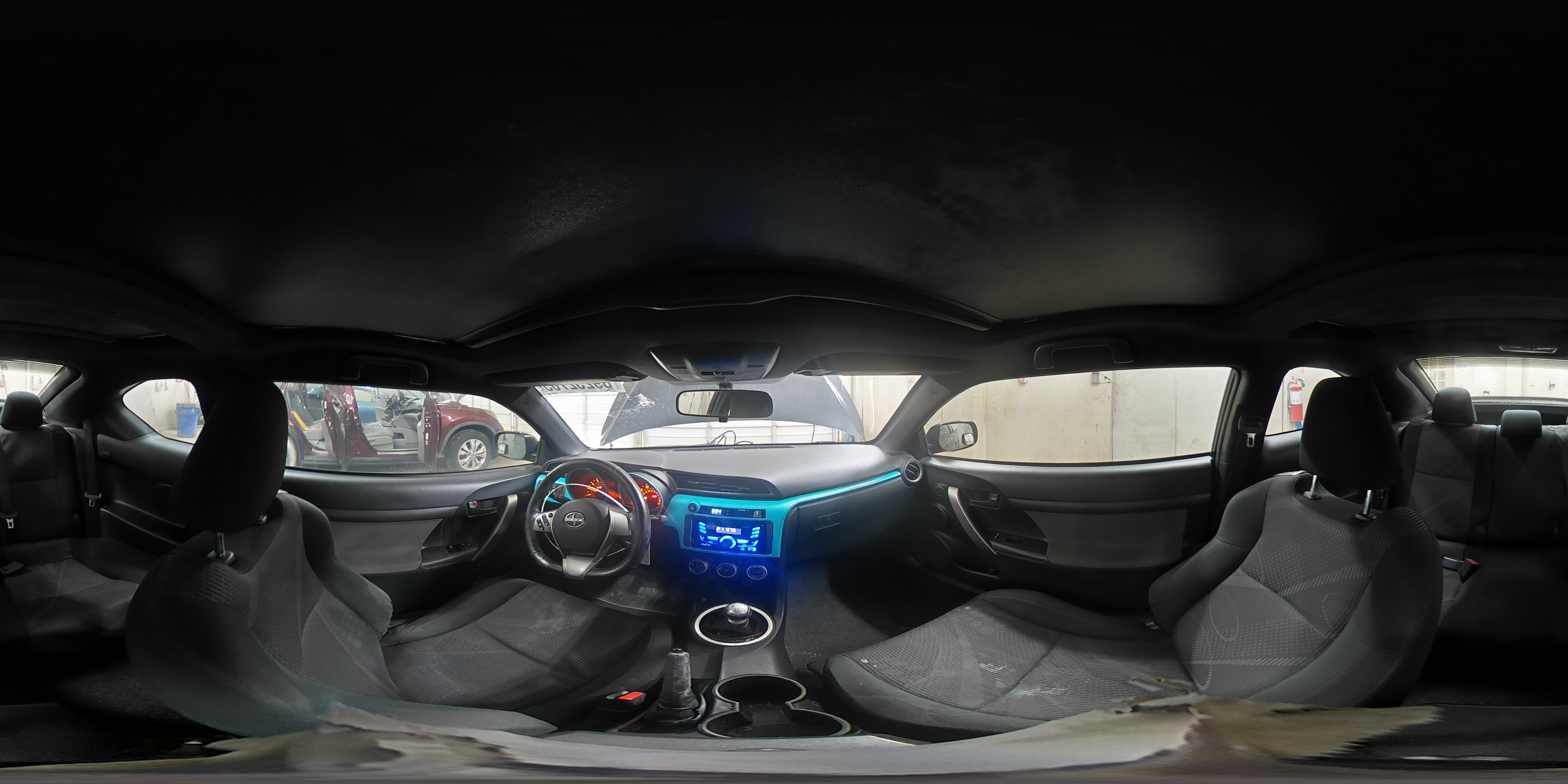 2013 Toyota tC - Image 15