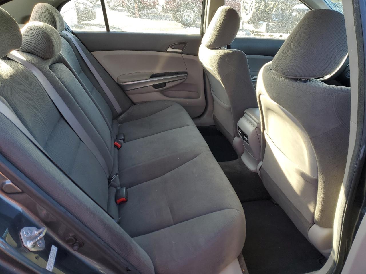 2010 Honda Accord - Image 10