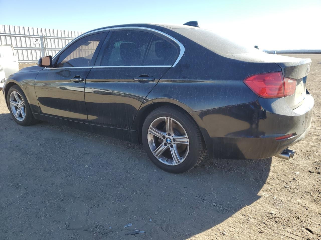 VIN WBA3A5C52FF606224 2015 BMW 3 SERIES no.2