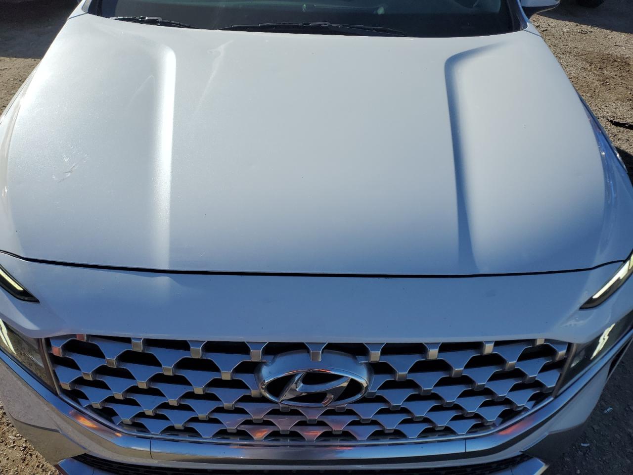 2022 Hyundai Santa Fe - Image 14
