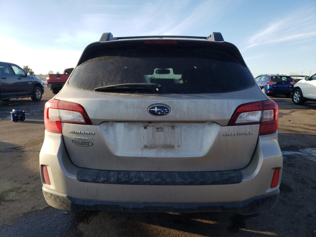 2015 Subaru Outback - Image 6