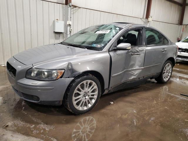 2005 Volvo S40 T5