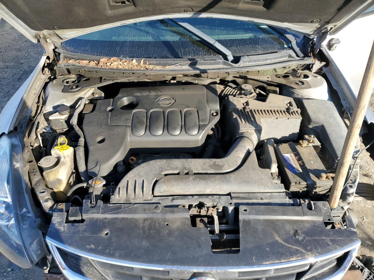 2010 Nissan Altima - Image 11
