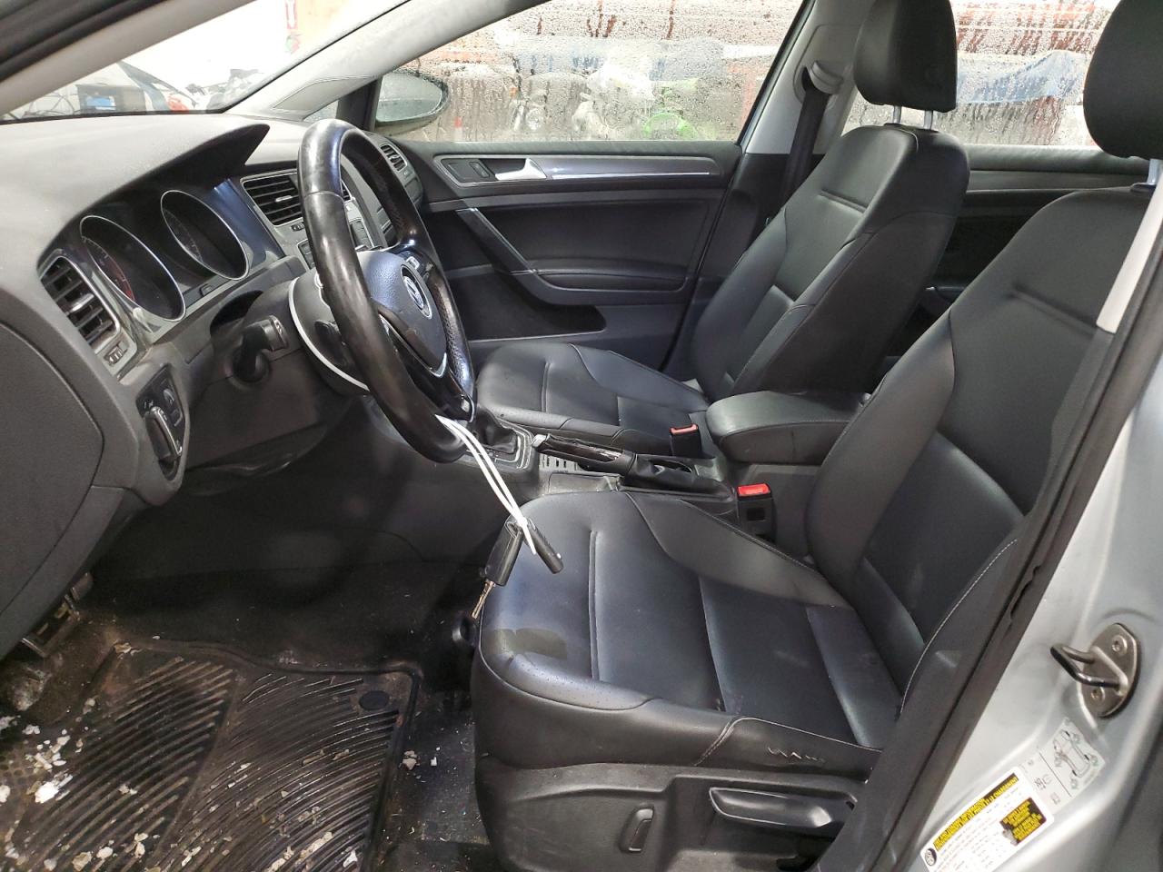 2017 Volkswagen Golf - Image 7