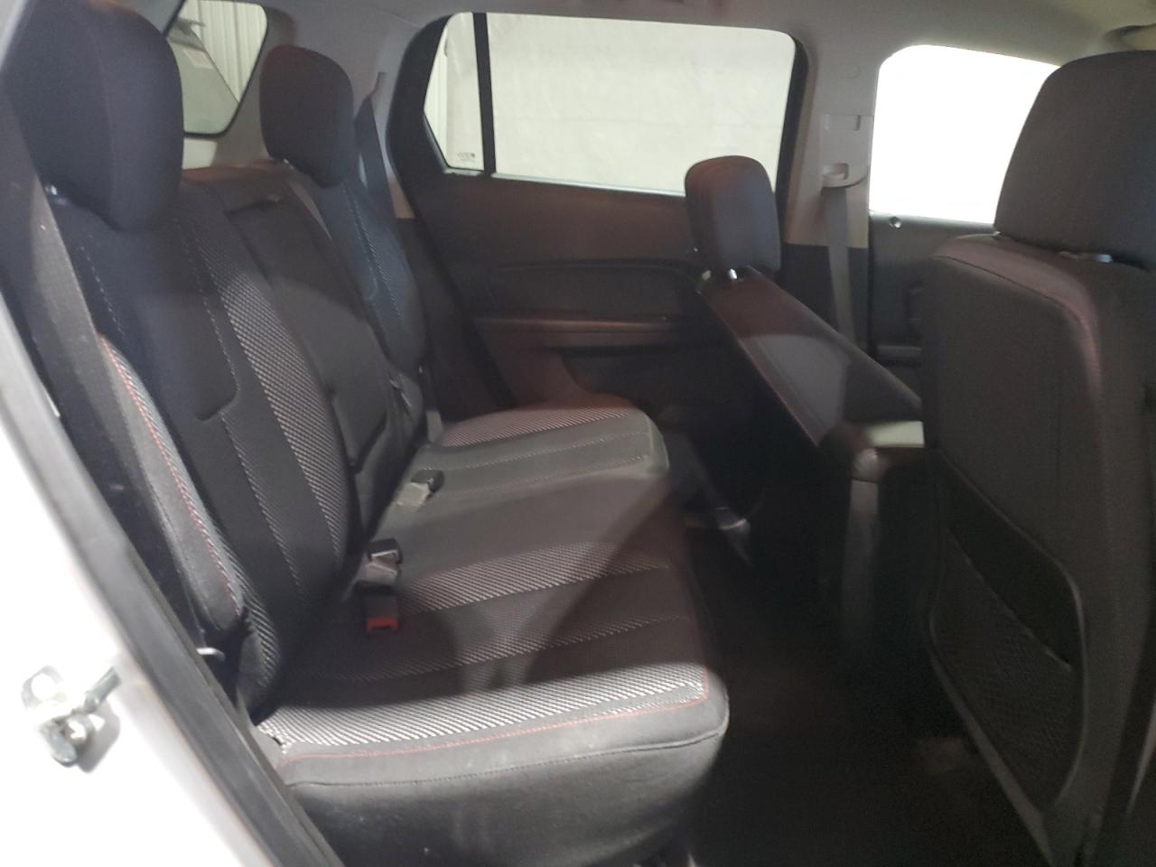 2016 GMC Terrain - Image 11