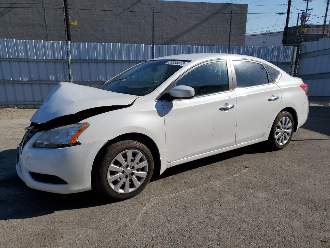 2015 Nissan Sentra S იყიდება Sun Valley-ში, CA - Front End
