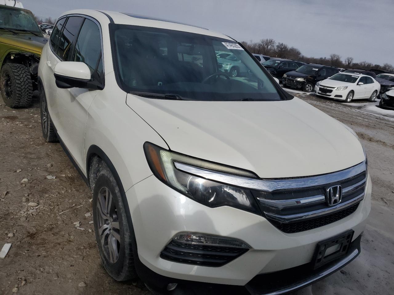 2017 Honda Pilot - Image 5