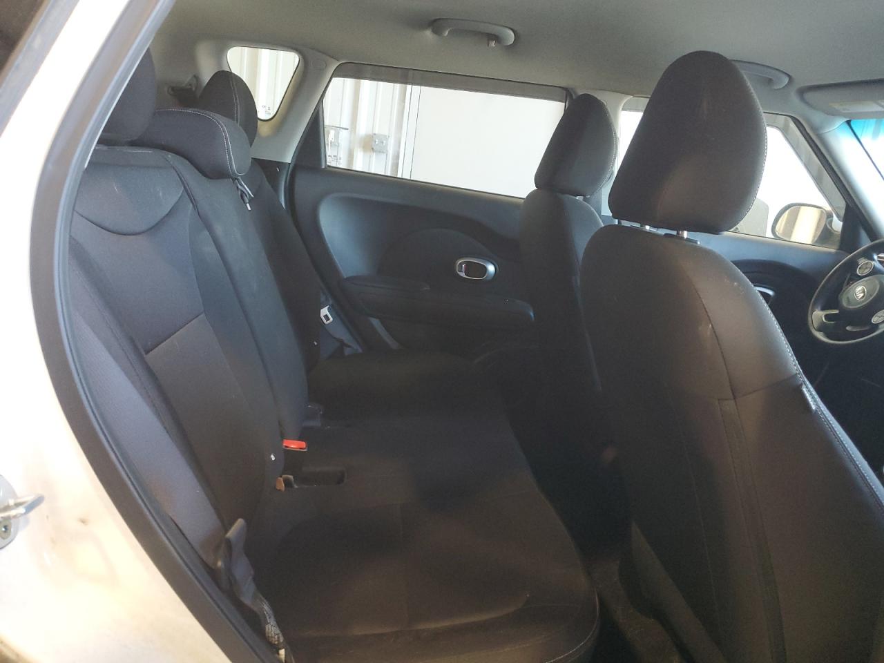 2016 Kia Soul - Image 11