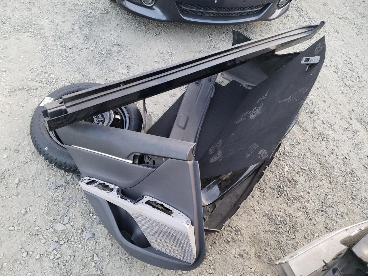 2018 Toyota Camry - Image 12