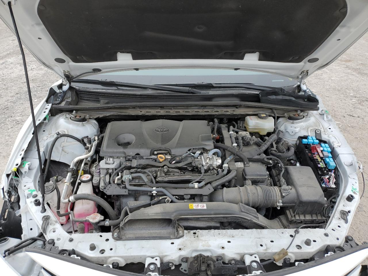 2022 Toyota Camry - Image 11