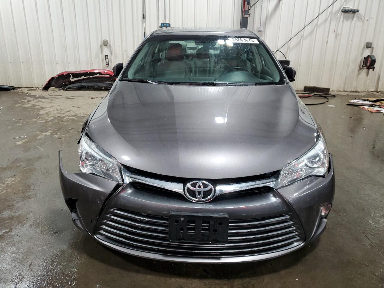 2015 Toyota Camry - Image 5