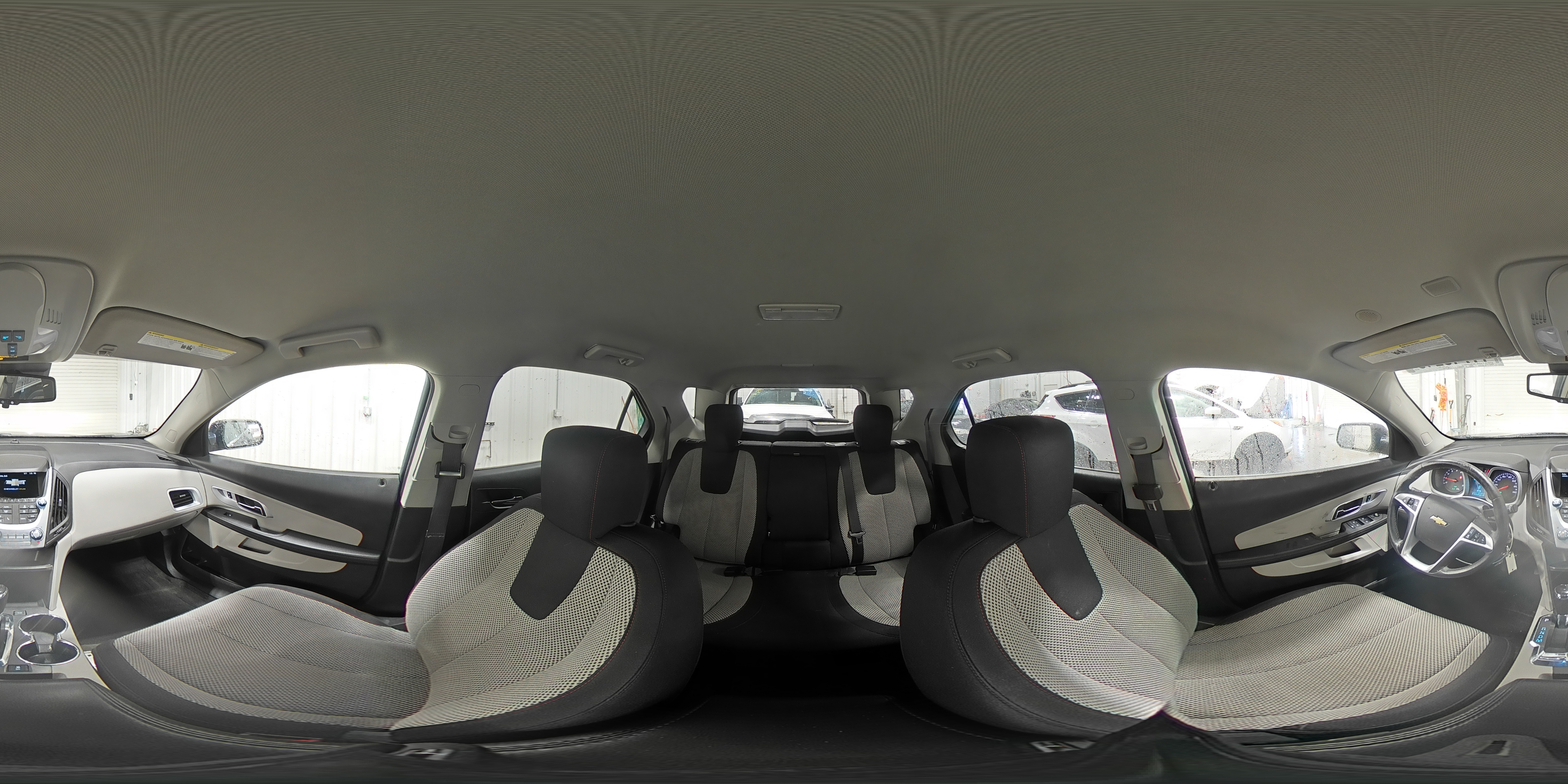 2017 Chevrolet Equinox - Image 15