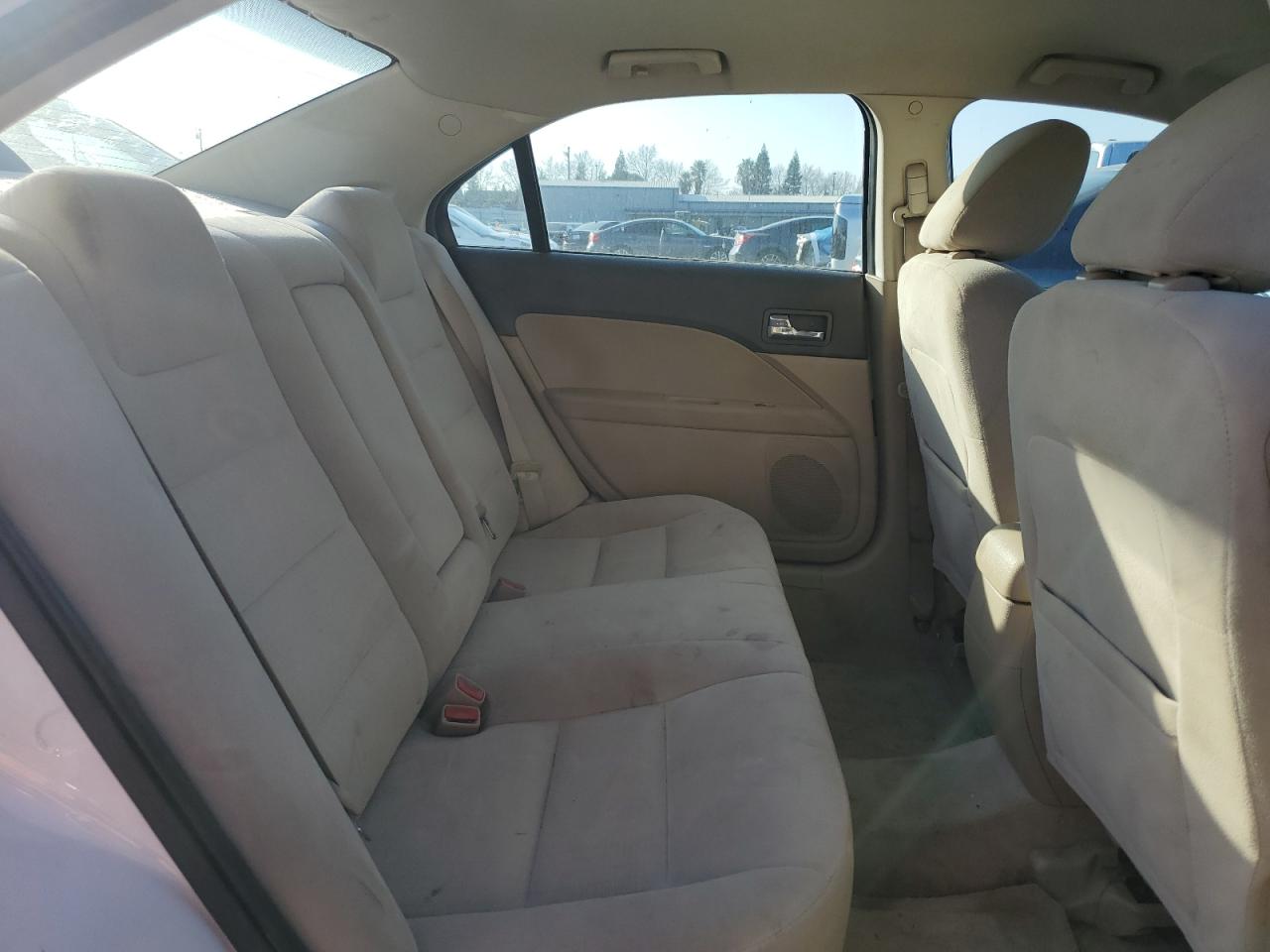 2009 Ford Fusion - Image 10