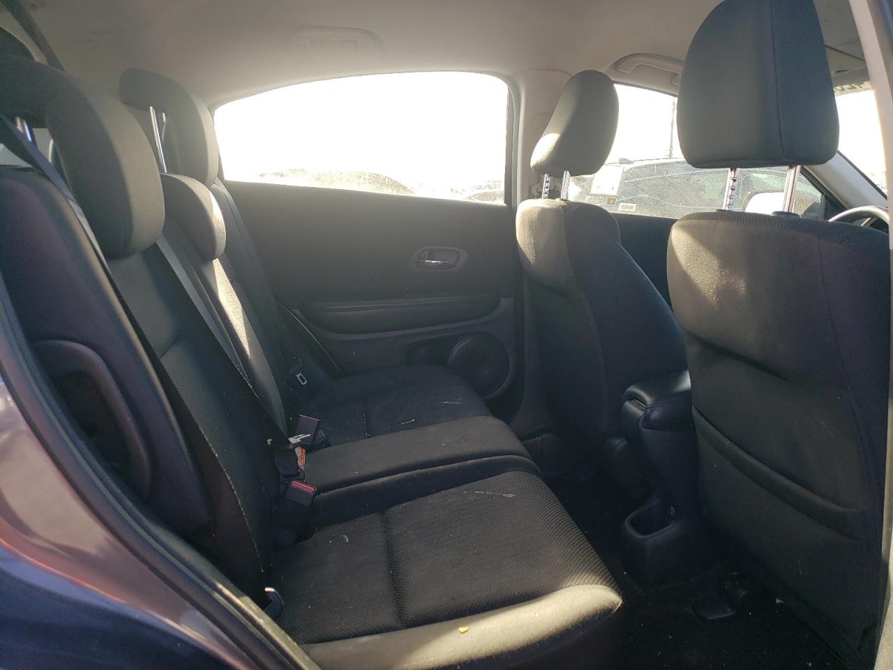 2017 Honda HR-V - Image 11