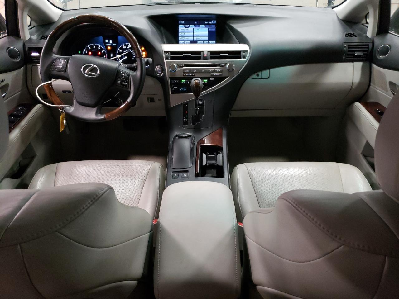2011 Lexus RX - Image 8