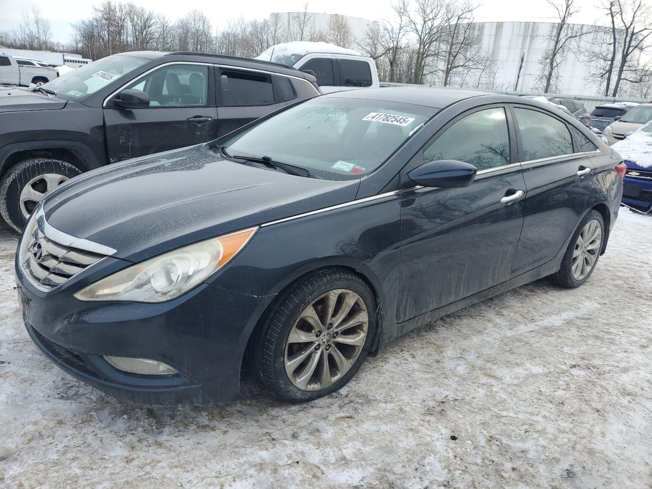 2012 Hyundai Sonata - Image 1
