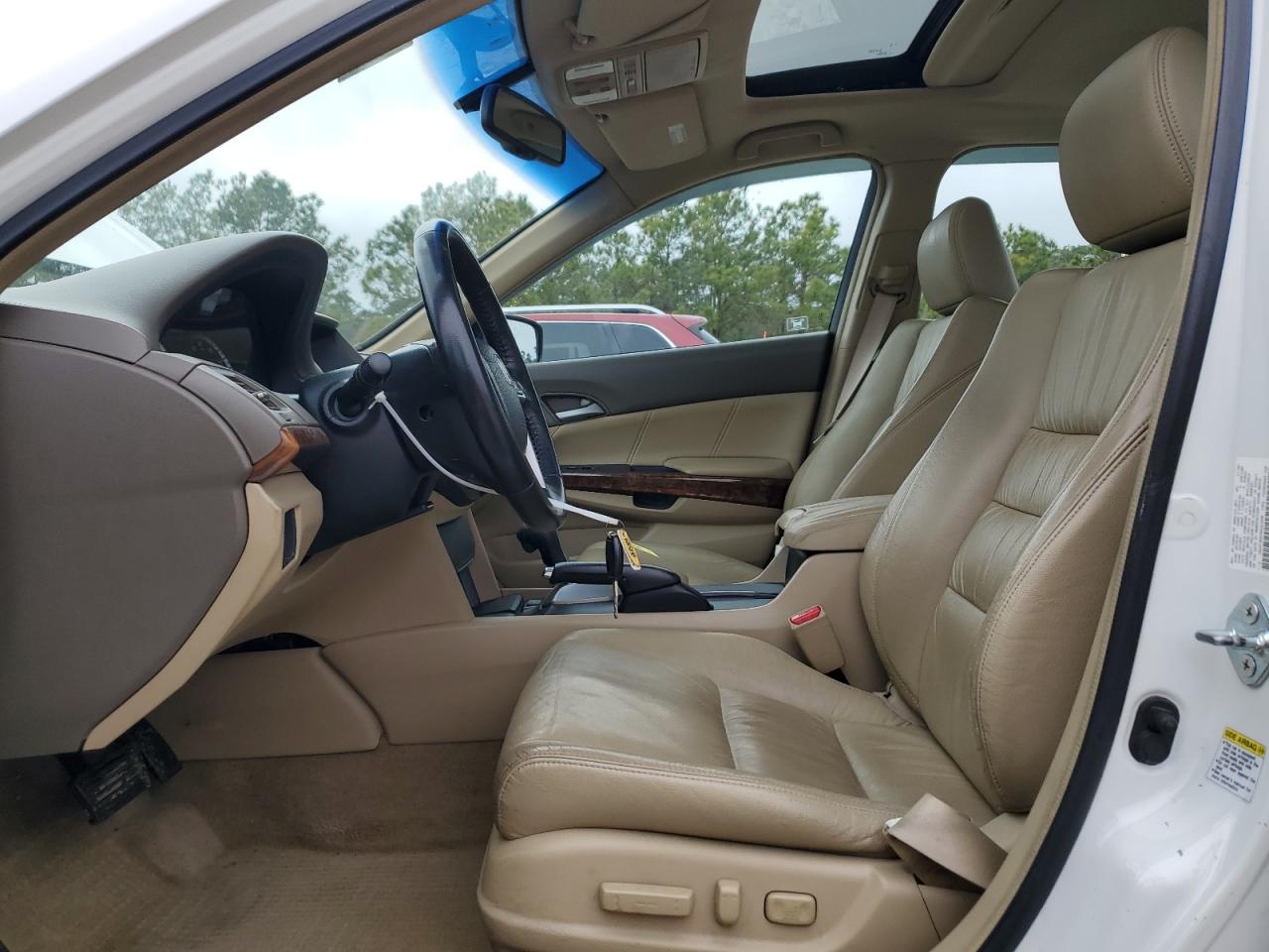 2009 Honda Accord - Image 7