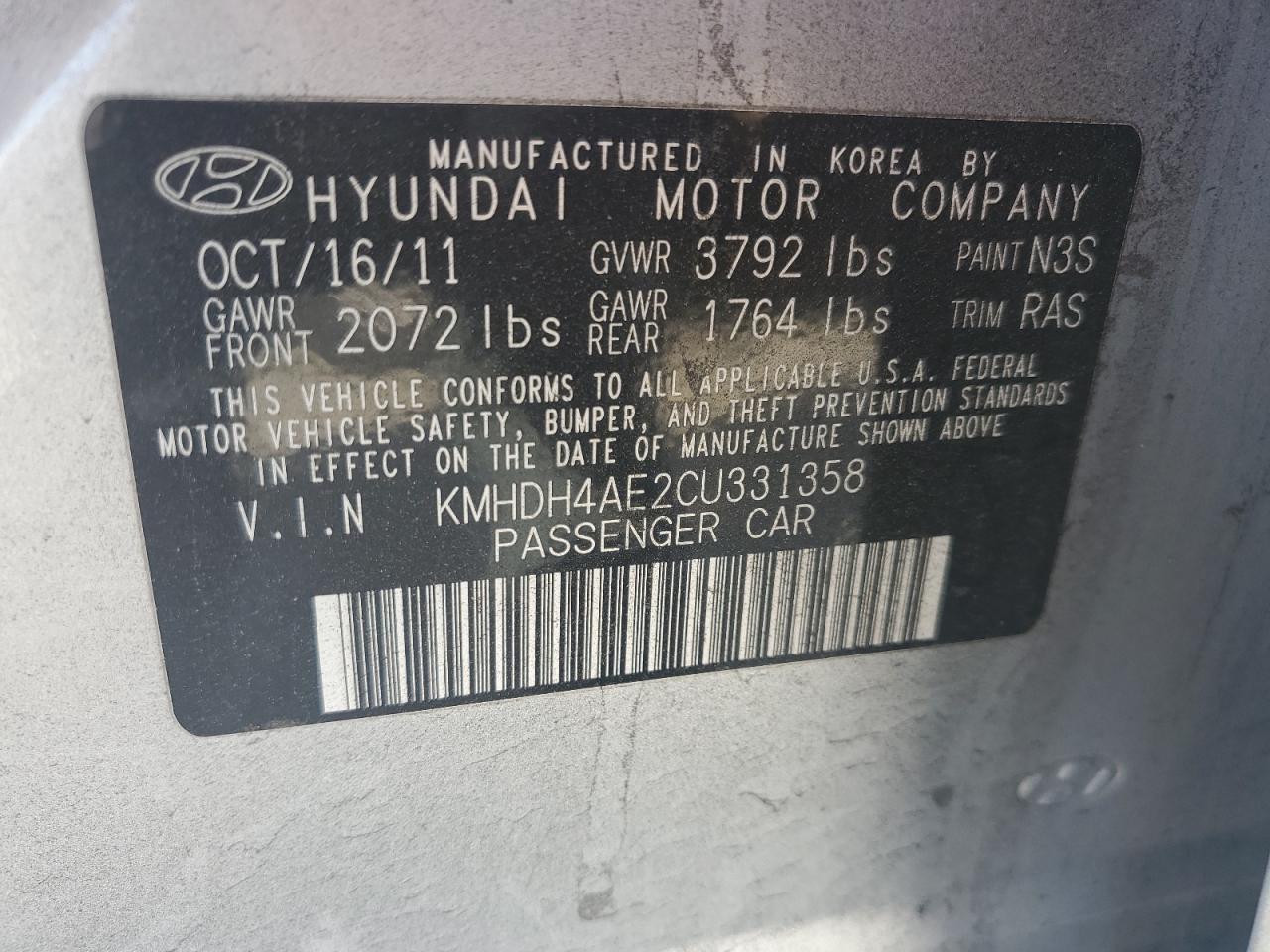 2012 Hyundai Elantra - Image 13