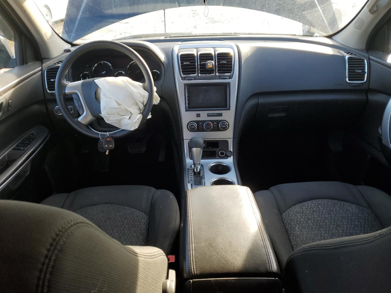 2011 GMC Acadia - Image 8