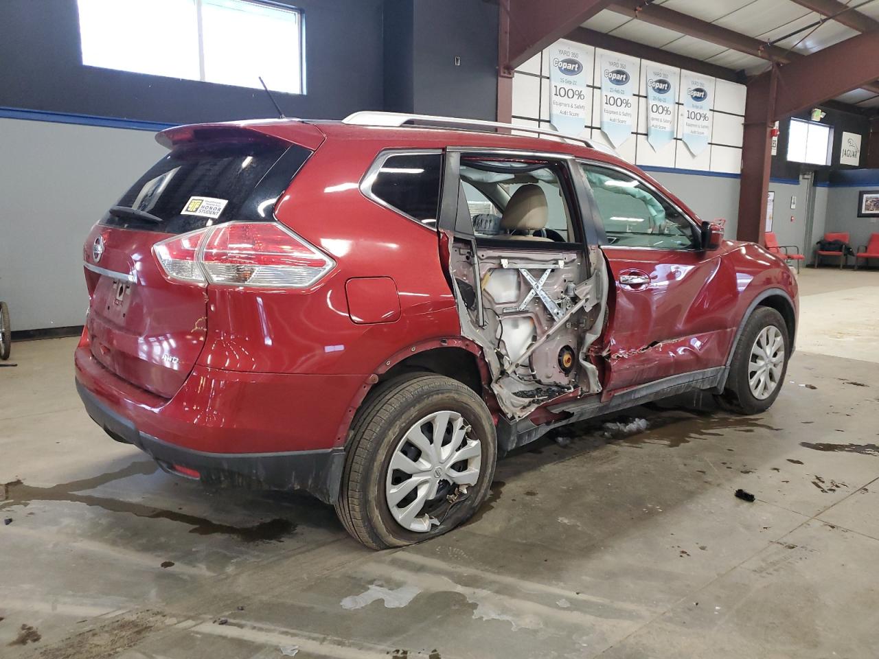 2016 Nissan Rogue - Image 3