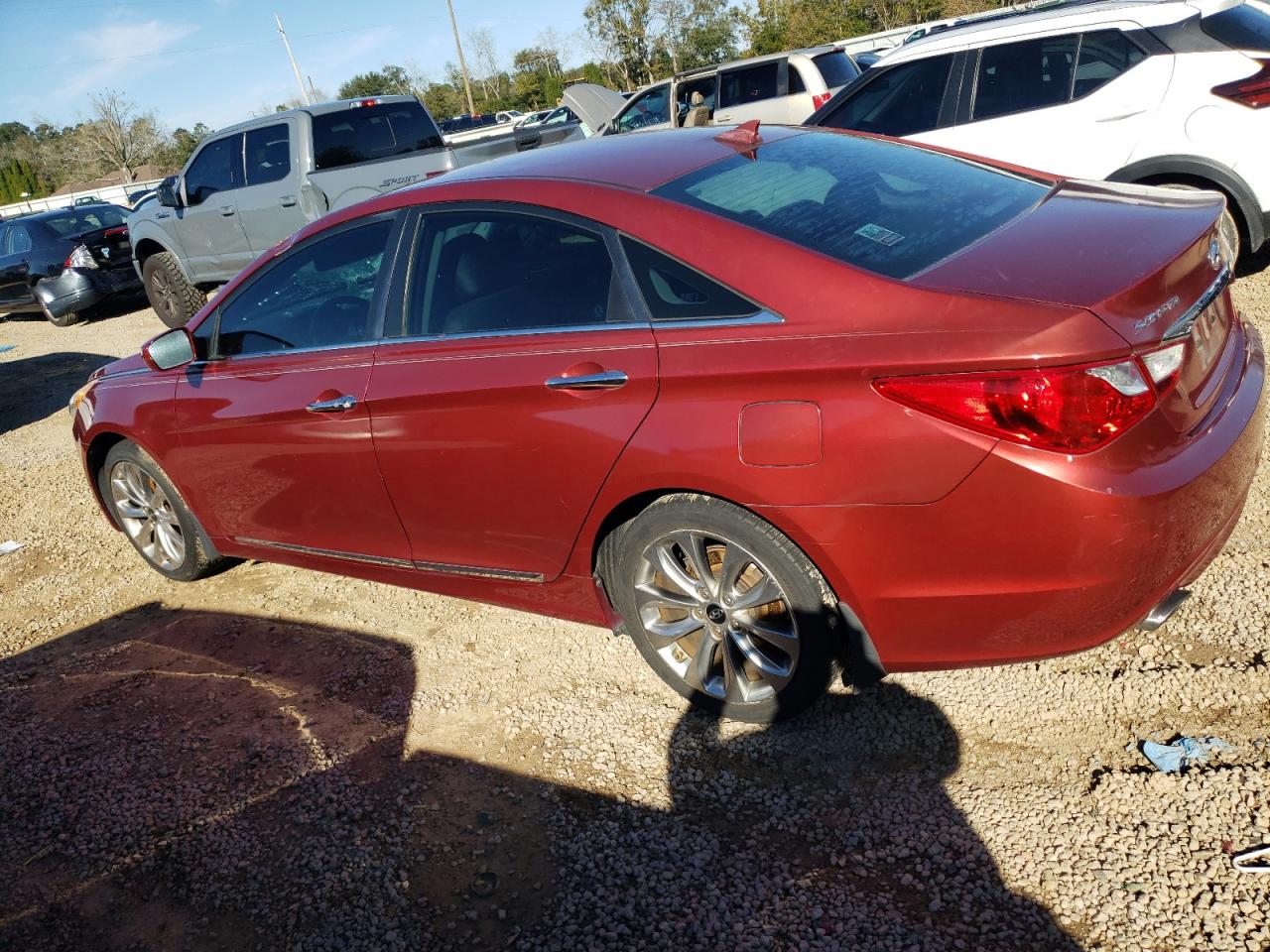 2013 Hyundai Sonata - Image 2