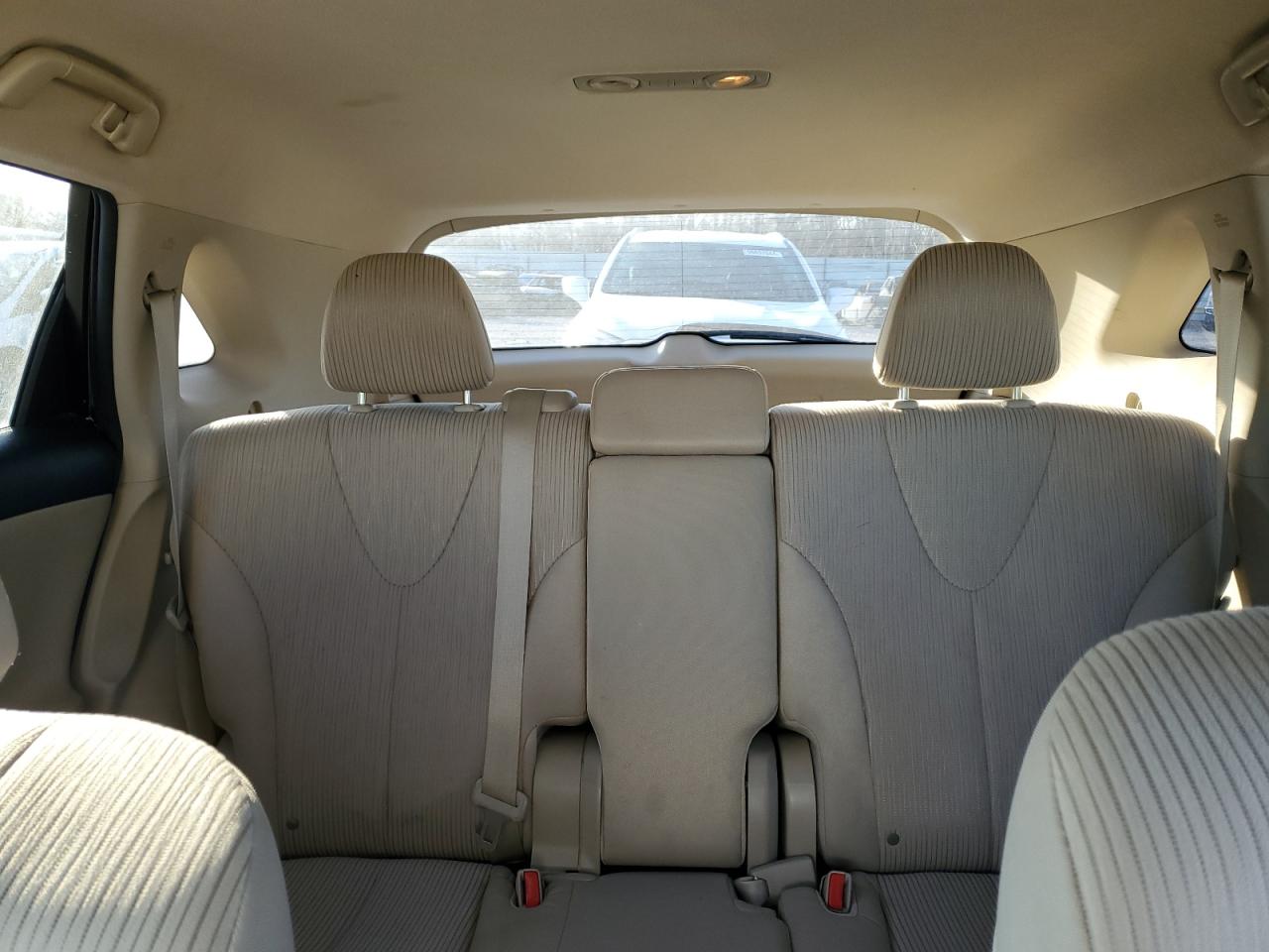 2009 Toyota Venza - Image 10