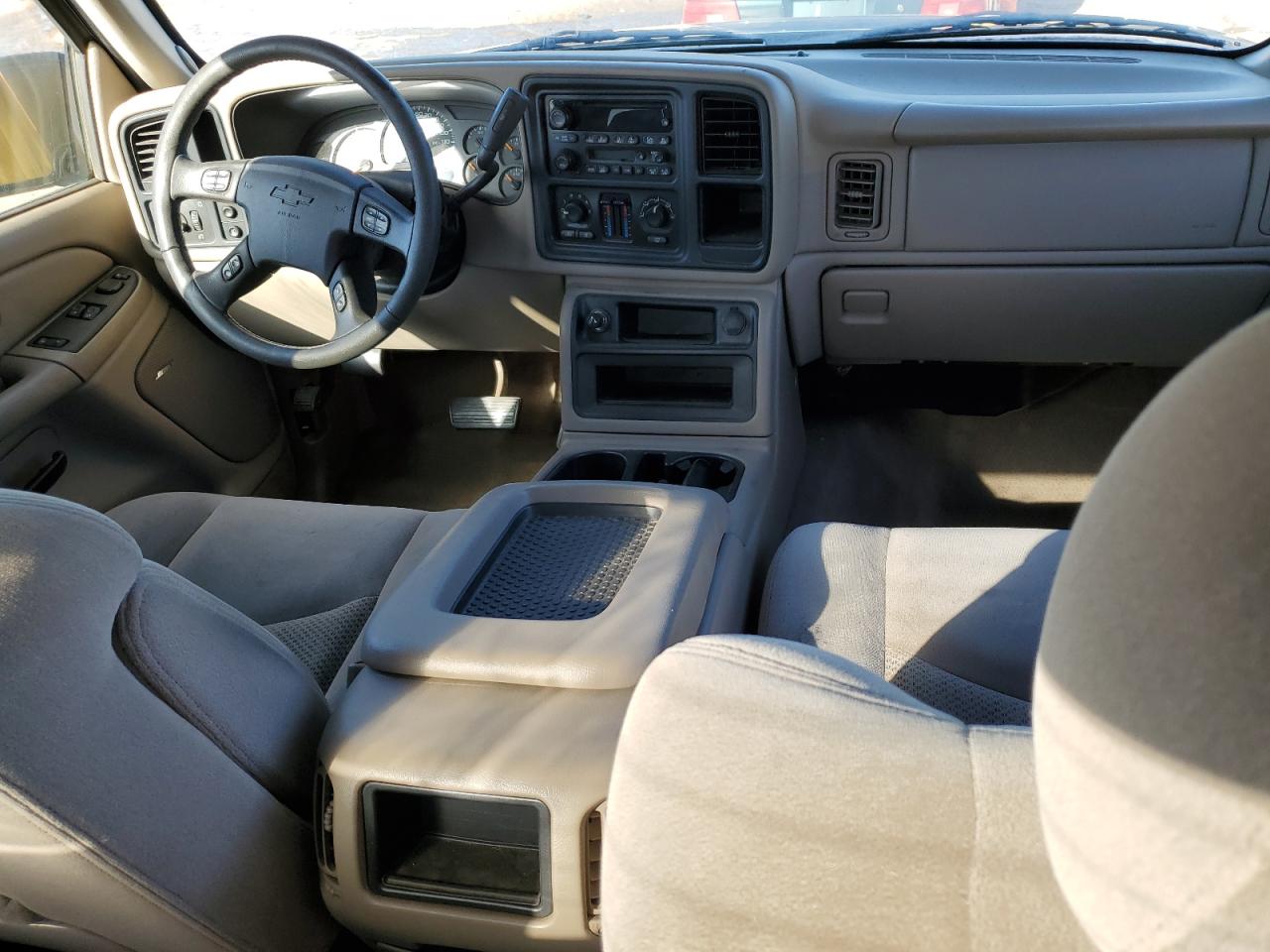 2005 Chevrolet Silverado - Image 8