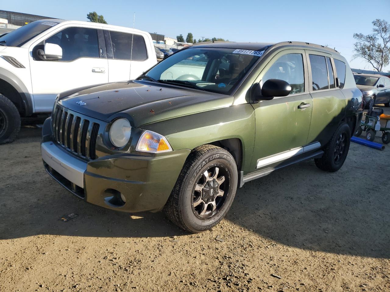 2007 Jeep Compass - Image 1