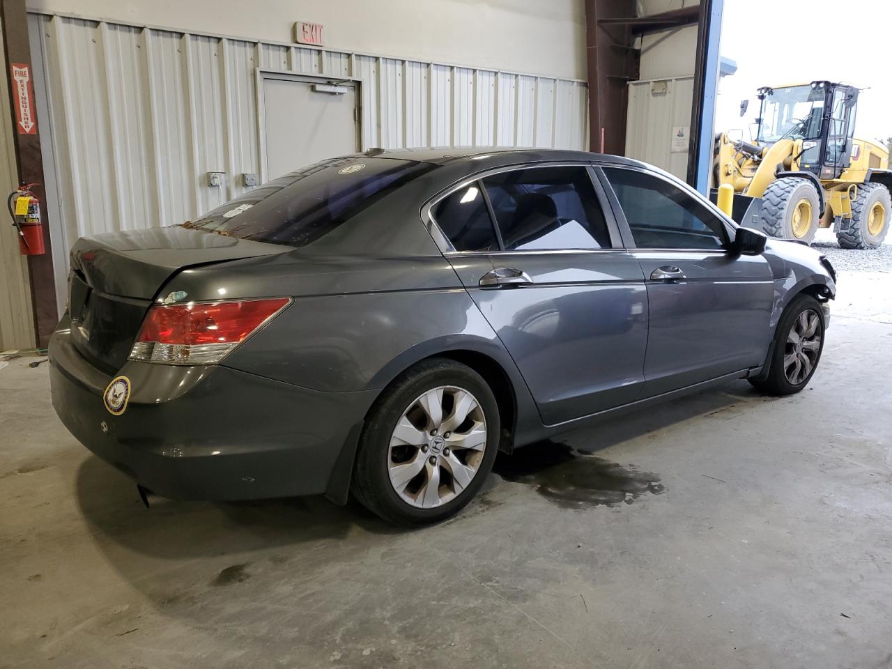 2010 Honda Accord - Image 3
