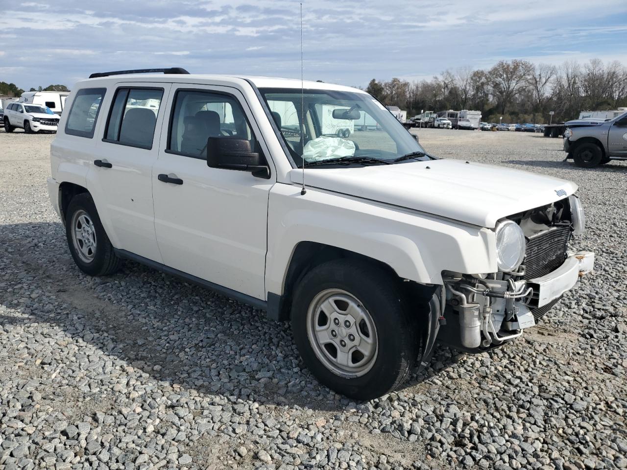 2008 Jeep Liberty (Patriot) - Image 4