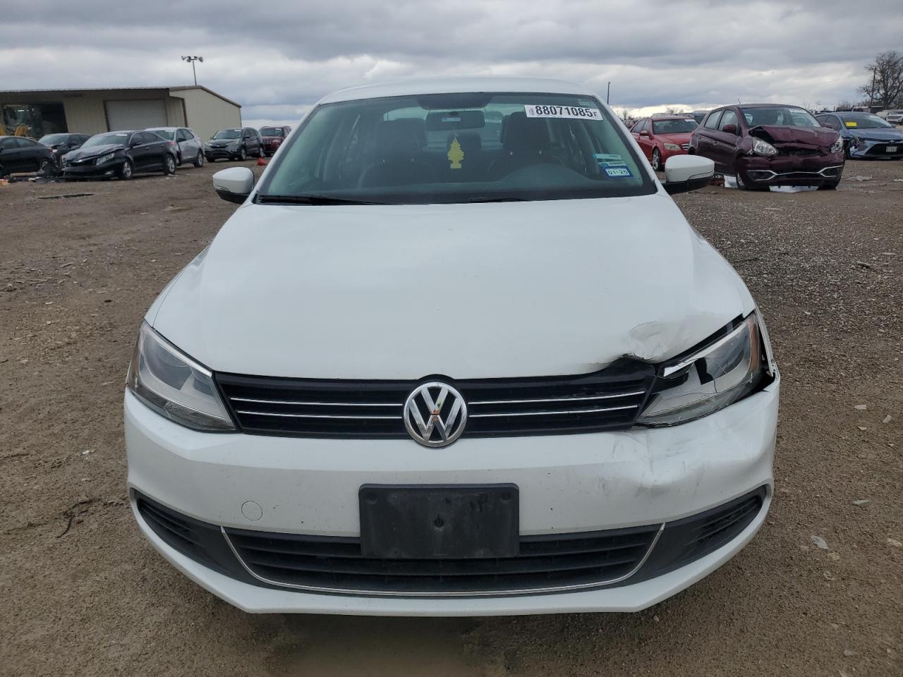 2014 Volkswagen Jetta - Image 5