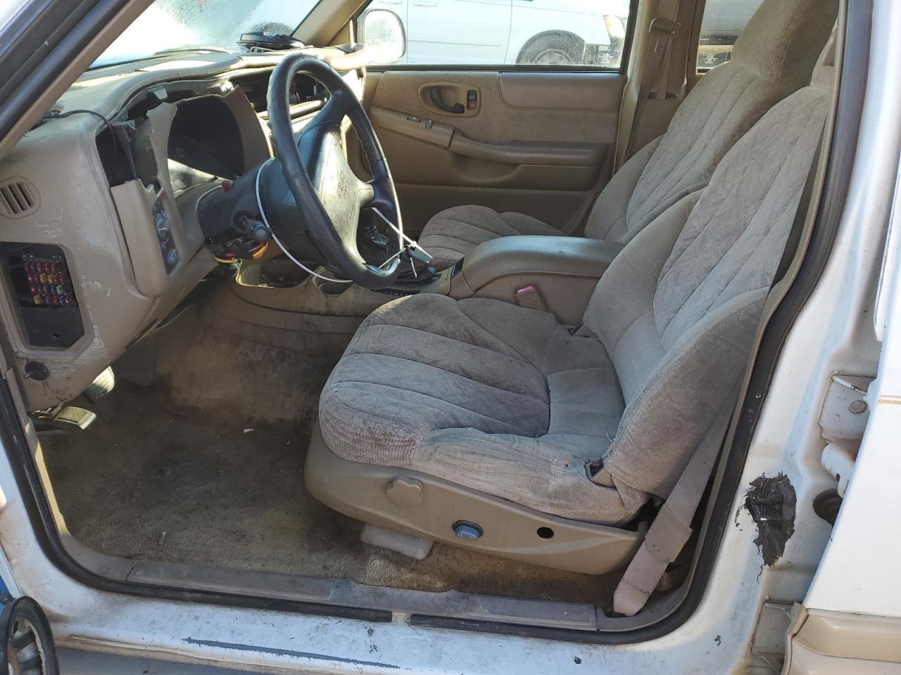 1998 GMC Jimmy - Image 7