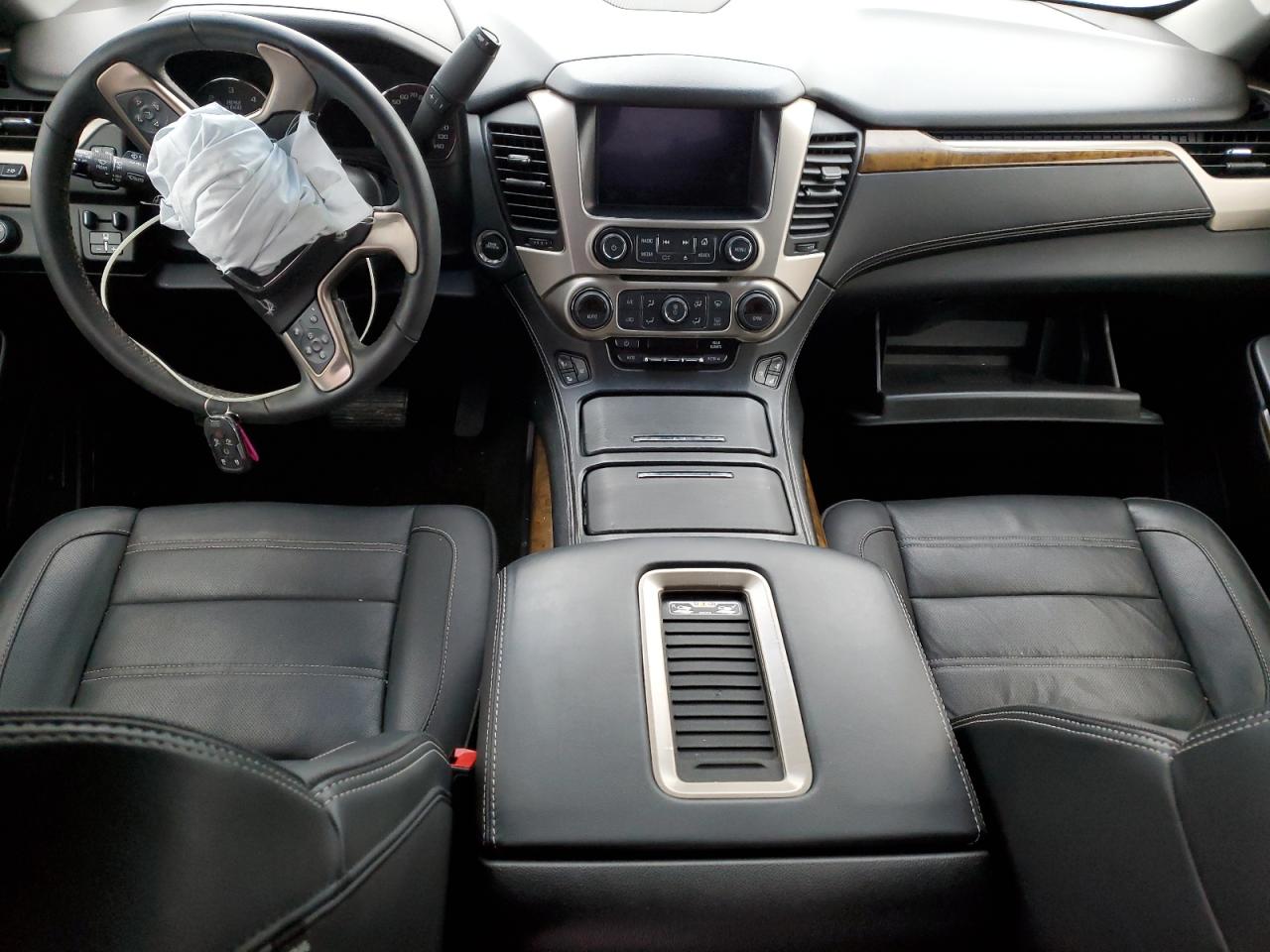 2016 GMC Yukon - Image 8