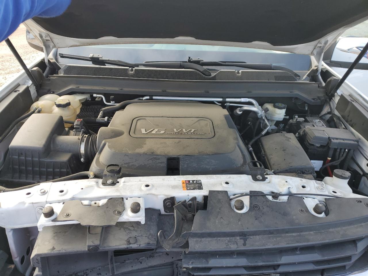 2016 Chevrolet Colorado - Image 11