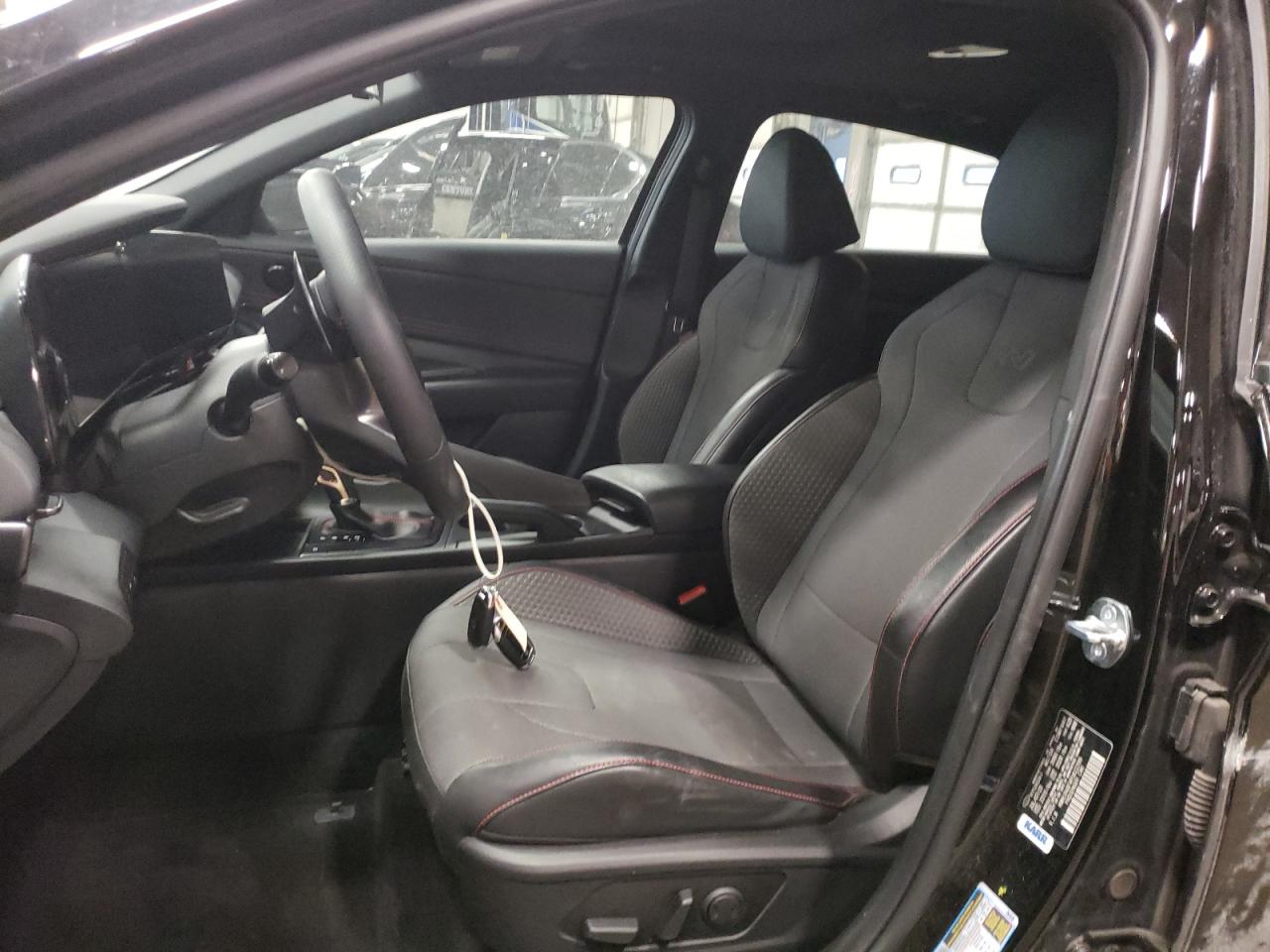 2023 Hyundai Elantra - Image 7