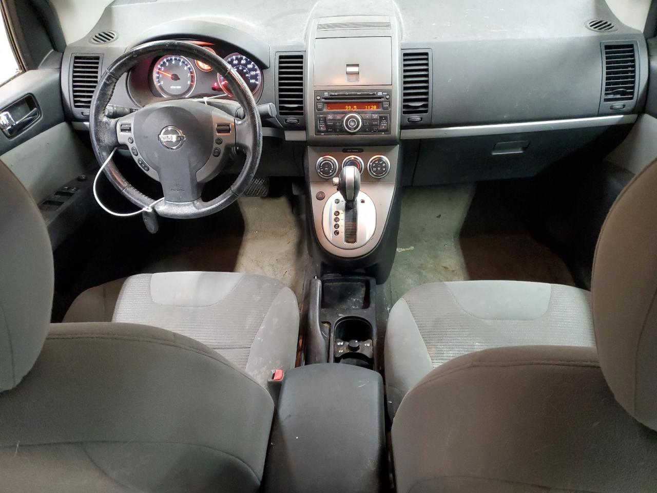 2012 Nissan Sentra - Image 8