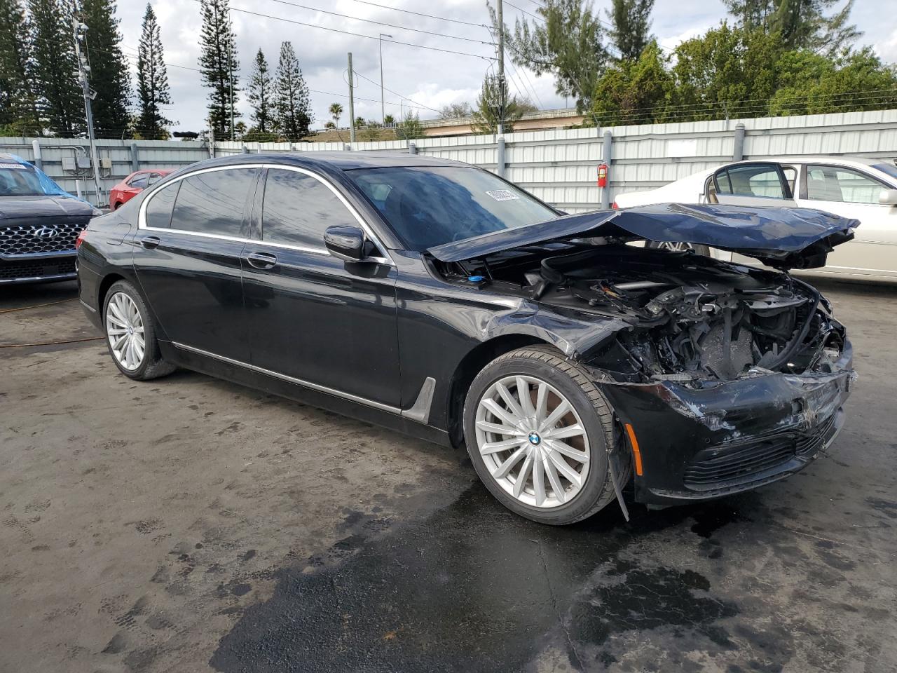 2018 BMW 7er - Image 4