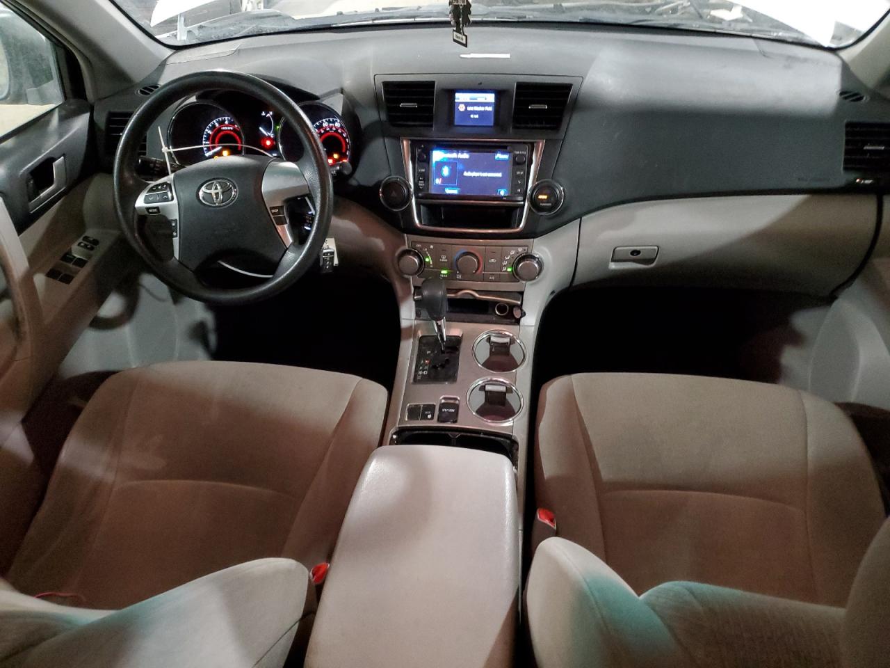 2013 Toyota Highlander - Image 8