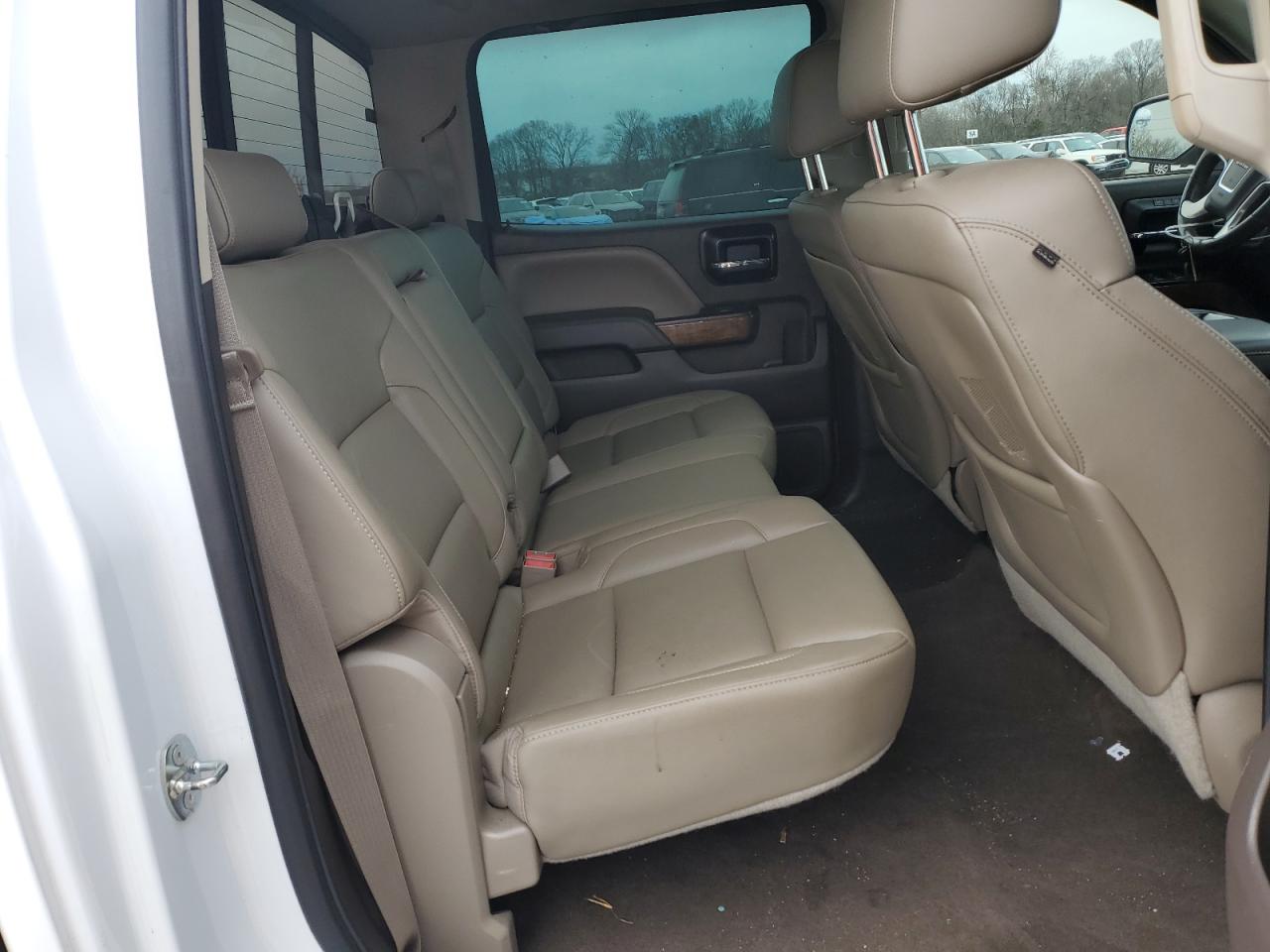 2014 GMC Sierra - Image 10