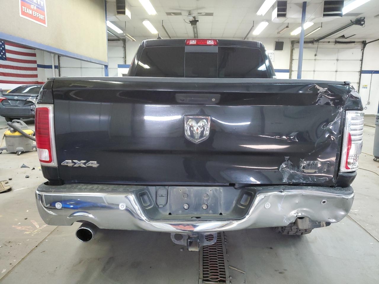 2018 RAM 1500 - Image 6