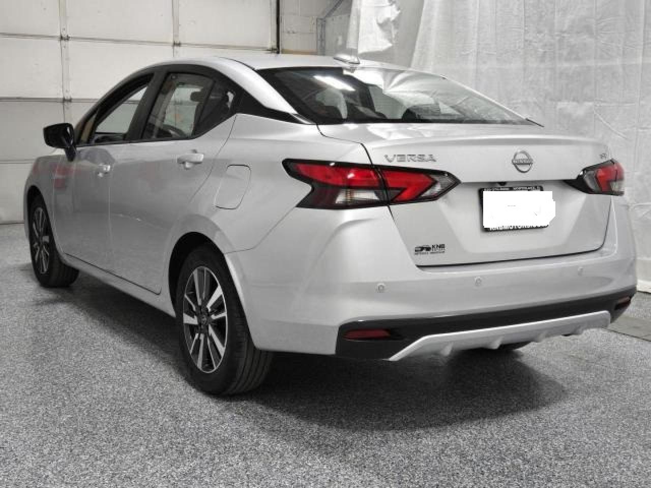 2024 Nissan Versa - Image 3