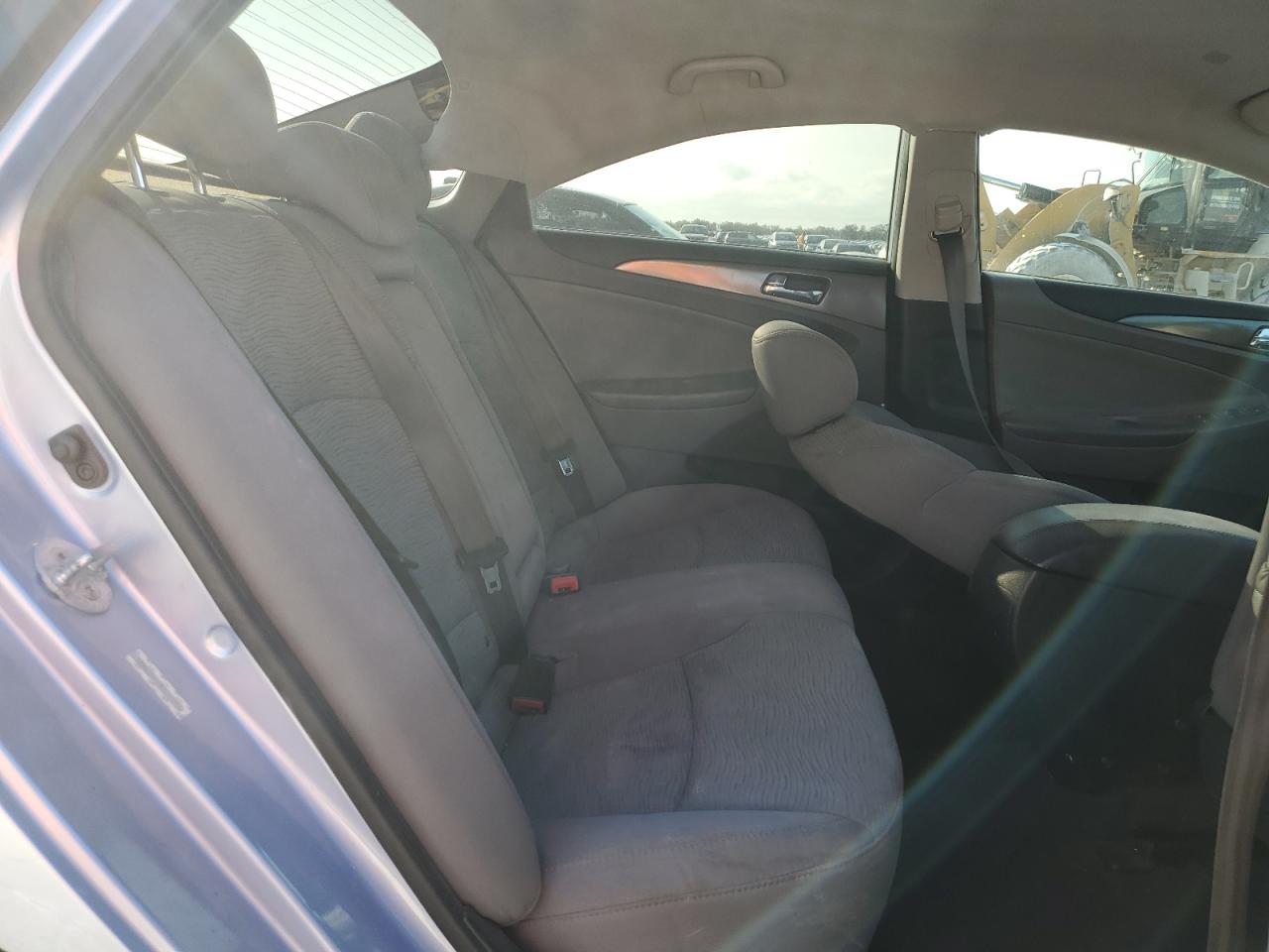 2015 Hyundai Sonata - Image 10