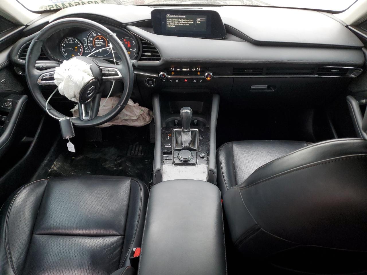 2021 Mazda 3 - Image 8