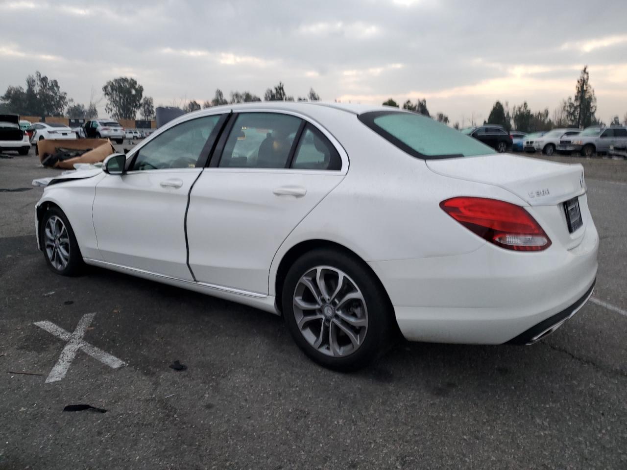 2016 Mercedes-Benz C-klasse - Image 2
