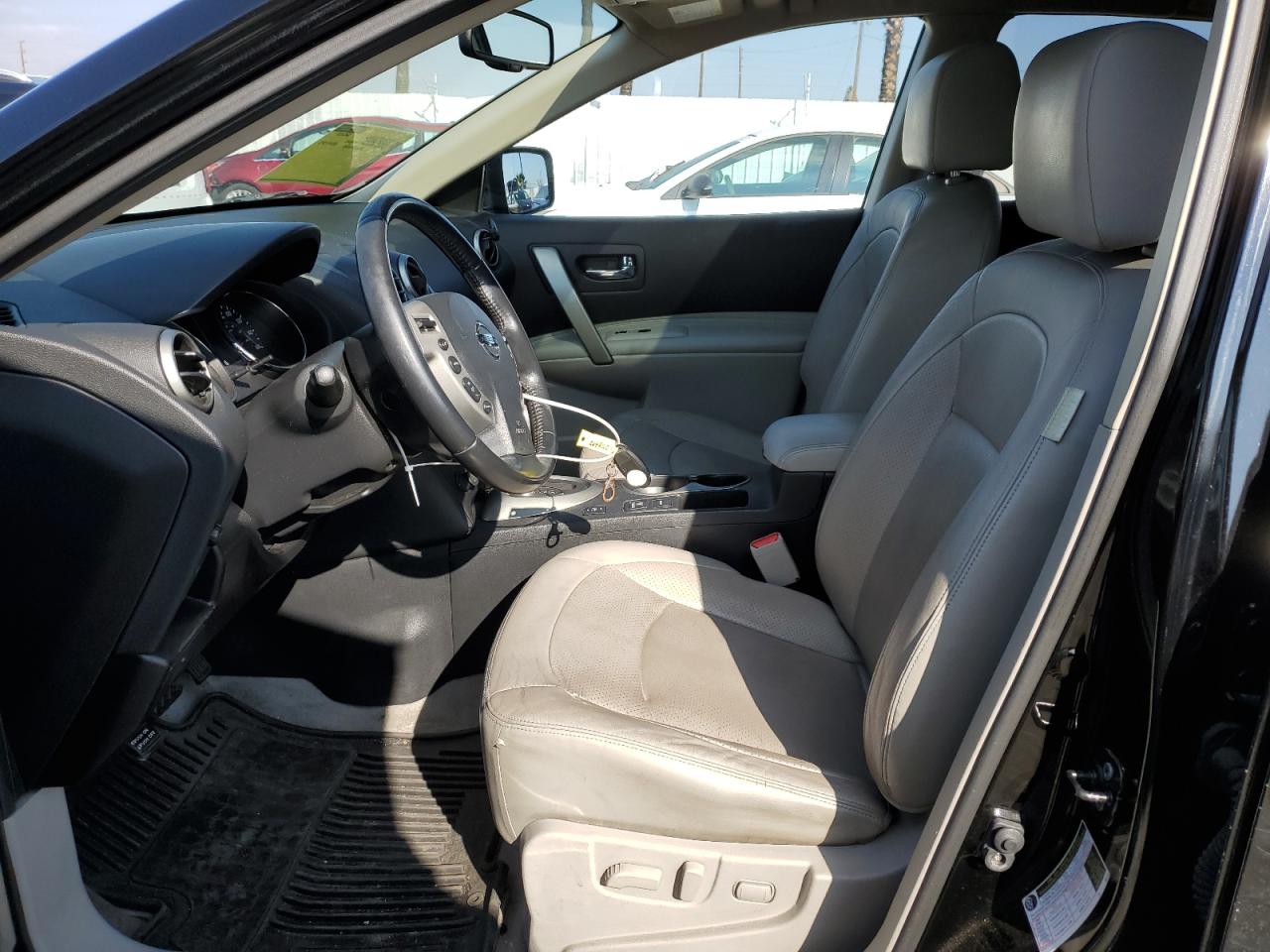 2012 Nissan Rogue - Image 7
